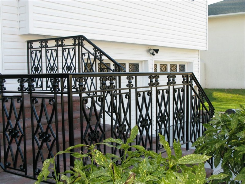 wrought iron railing design